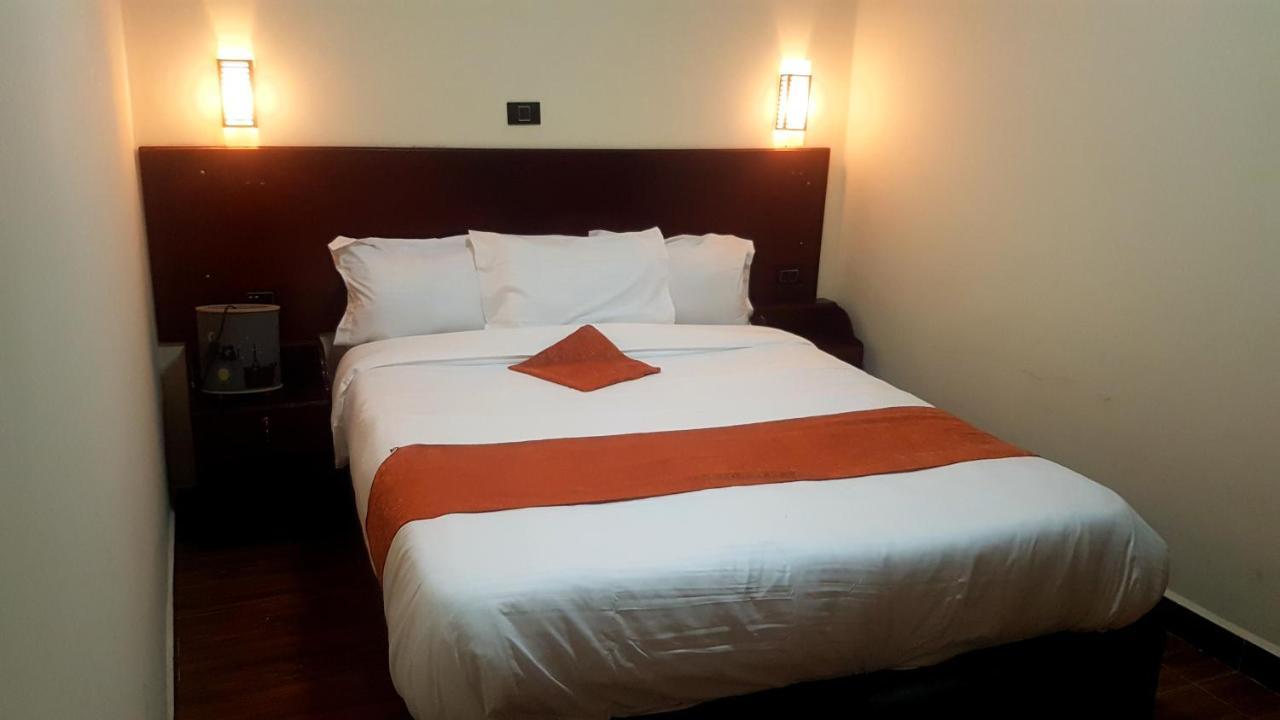 Obelisk Hotel Axum Aksum Bagian luar foto